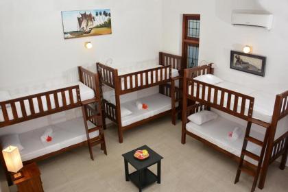 Colombo Mount Beach Hostel