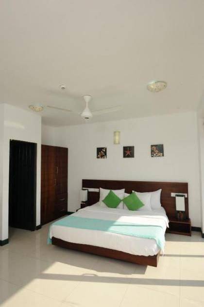 Saprin Beach Resort - image 11