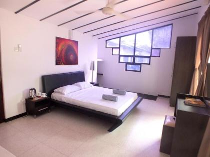 Drop Inn Hostels - image 15