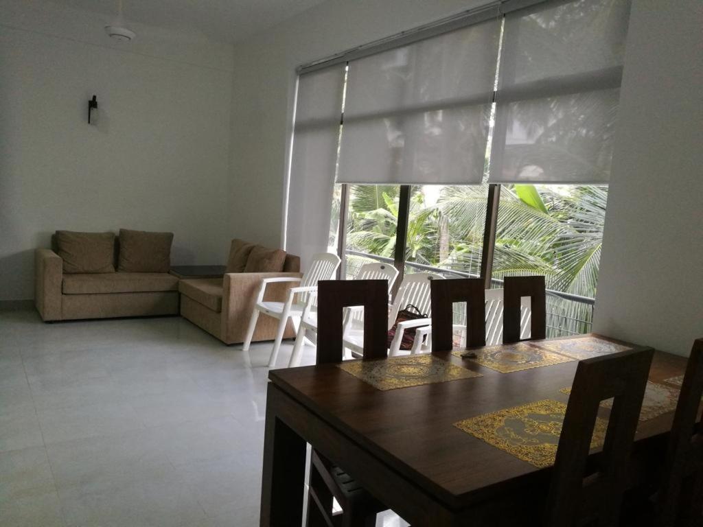 Wattala 2 Bed Room Furnished Apartment - image 6