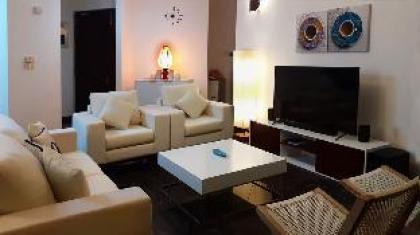 Great Location*Spacious 2BR Apartment*Pool* Gym Colombo