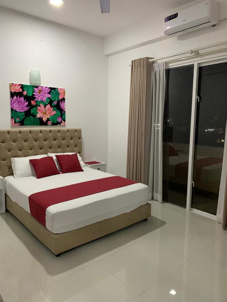 Trend Marine Apartment Colombo - image 6