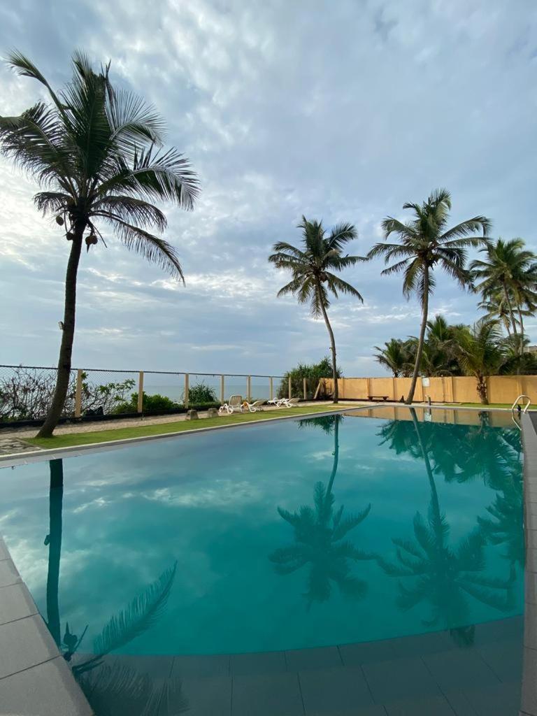 Reef Bungalow Hotel - image 7