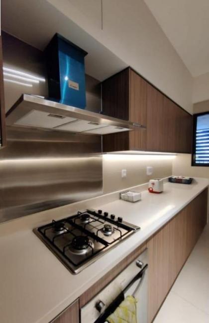 Brand New Luxury Apartment - image 16