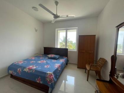 Beautiful Beach Front Apartment for rent - image 6