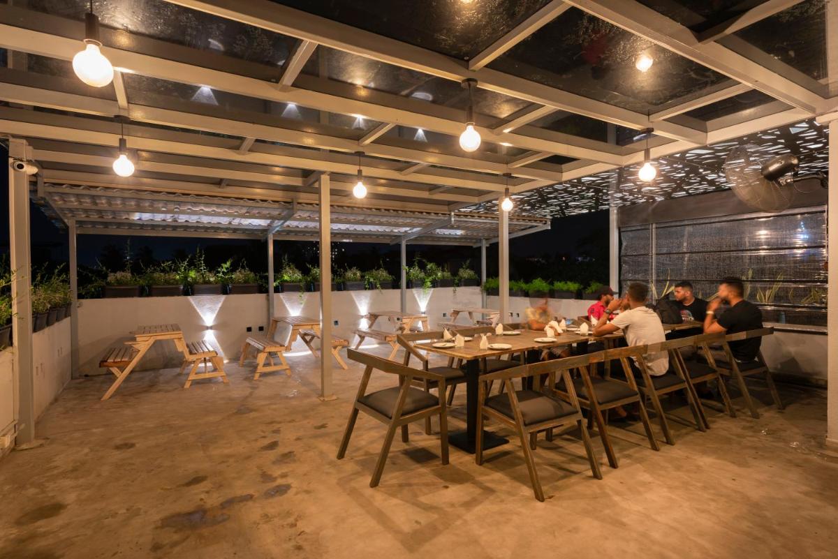 Gentz Residency & Restaurant - image 5