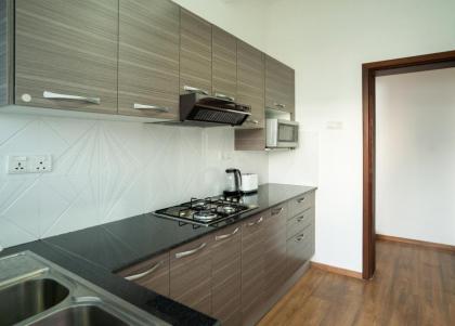 Hotel Style Colombo Studio Apartment - image 18