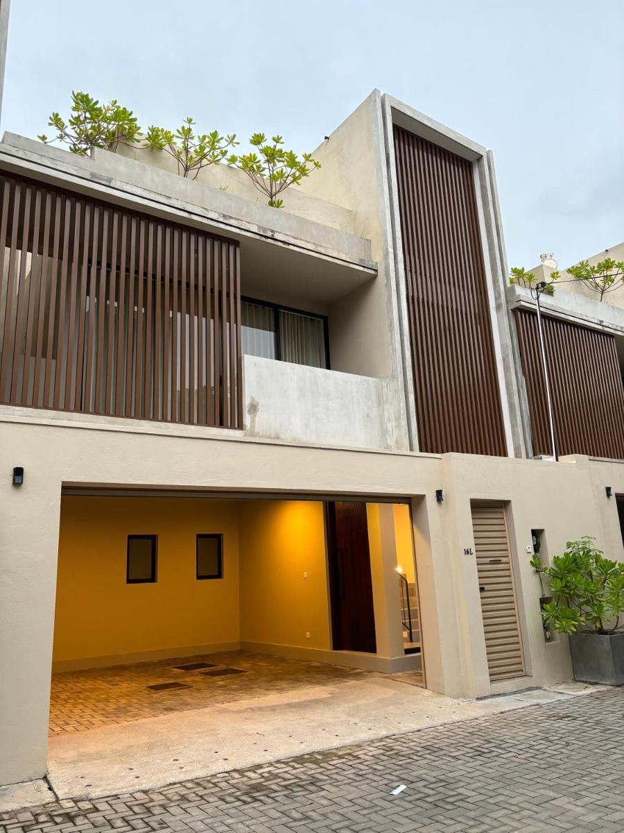 Sea Esta Villa Mount Lavania - image 6